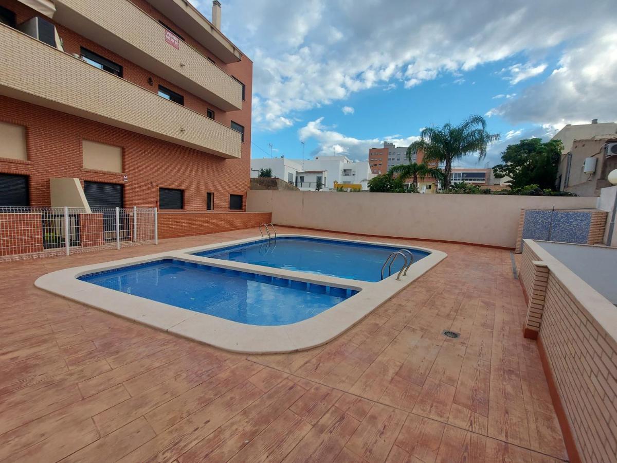 Apartamento En Residencial Con Piscina El Campello Eksteriør bilde